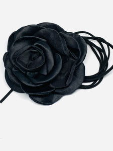 Black Roses Choker