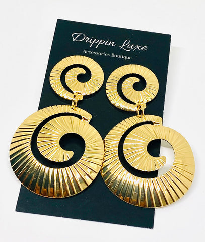 Smooth Swirling Earrings