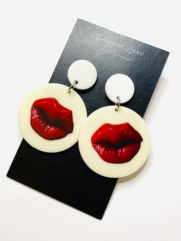 Sweet Kisses Earrings